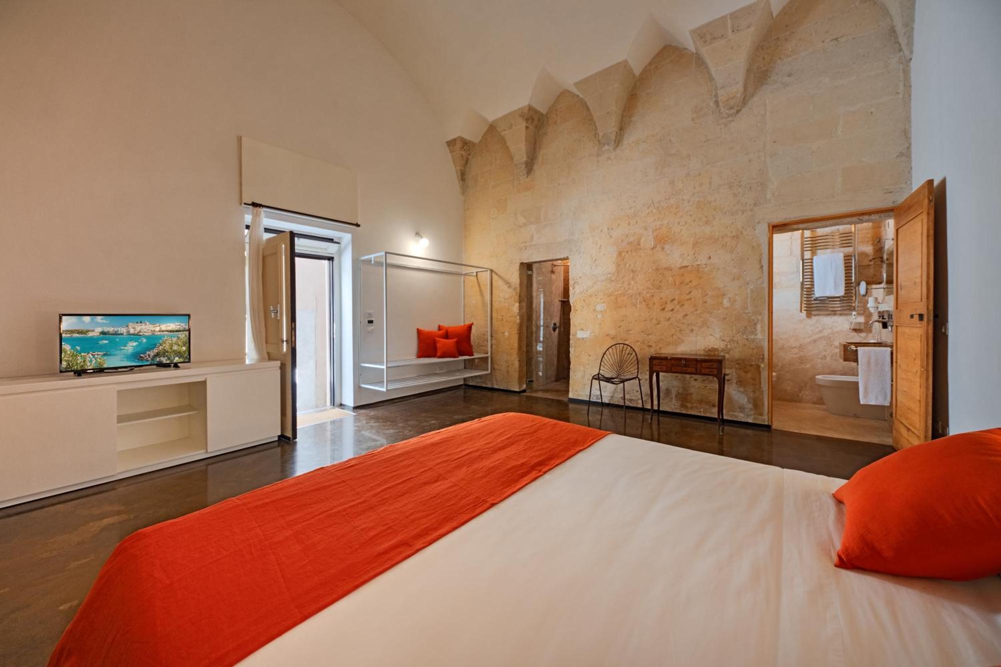 Bed and Breakfast Palazzo Persone Dimora Storica Лечче Экстерьер фото